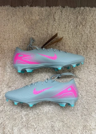 Nike Zoom Vapor Academy FG/MG, marca: Nike, estado: Nuevo con etiquetas, tamaño: 44,5, 50,00 €, 53,20 € Protección al comprador incluida