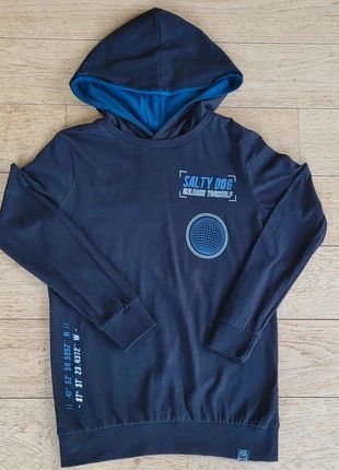 T-shirt lange mouwen en capuchon van Saty dog, merk: Salty Dog, staat: Heel goed, maat: 11 jaar / 146 cm, € 3,00, € 3,85 inclusief Kopersbescherming