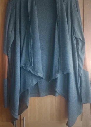Long grey cardigan with tan elbow patches, brand: NO LABEL, condition: Very good, size: L / UK 16-18, £2.00, £2.80 includes Buyer Protection