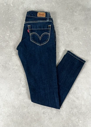 👖 Jean Levi’s 524 Too Superlow bleu marine pour femme taille W27 L30, brand: Levi's, condition: Very good, size: M / 38 / 10, €18.99, €20.64 includes Buyer Protection