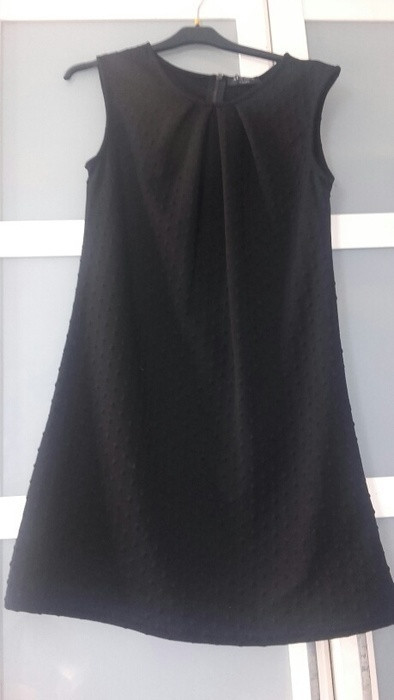 Robe noire trapèze 1