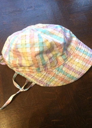 Casquette bob H&M souple arc en ciel doré 80 cm 9 mois 12 mois 1 an neuf, marke: H&M, zustand: Neu, größe: 6-12 months, 47 cm, 2,50 €, 3,33 € inklusive Vinted-Käuferschutz