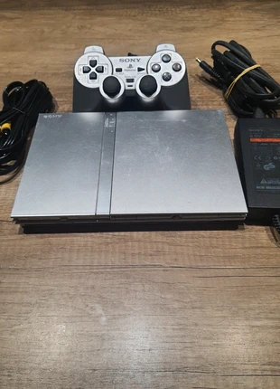 Console Sony PlayStation 2 Slim Argentée – Complète et Fonctionnelle, marque: PlayStation, état: Bon état, 44,90 €, 47,85 € Protection acheteurs incluse