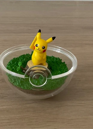 Pikachu Pokémon Terrarium, brand: Pokémon, condition: Very good, size: One size, £10.00, £11.10 includes Buyer Protection