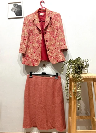 Conjunto vintage 2 piezas blazer y falda/ Vintage 2-piece blazer and skirt set, marque: Local, état: Très bon état, taille: XXL / 44 / 16, 60,00 €, 63,70 € Protection acheteurs incluse