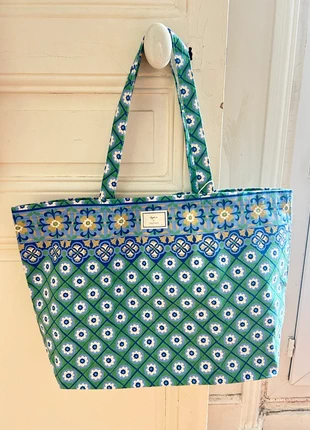 Sac totebag en coton Sézane et Monomi bleu et vert avec motifs petites fleurs, marque: Sézane, état: Neuf sans étiquette, 15,00 €, 16,45 € Protection acheteurs incluse