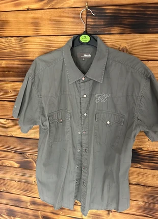 Green Hunch button-up shirt with embroidered logo #westernvibes #khaki #shirt #summer, condition: Very good, size: L, €10.00, €11.20 includes Buyer Protection