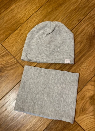 Grey hat and snood, brand: H&M, condition: Very good, size: 2-3 years, 20 inches, £2.00, £2.46 includes Buyer Protection