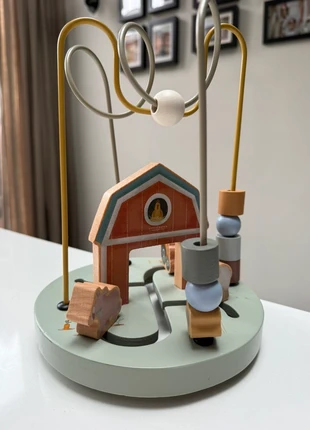 Cadeauset Little Dutch en houten rammelaar, merk: Little Dutch, staat: Heel goed, maat: 9-12 maanden / 74 cm, € 6,50, € 7,53 inclusief Kopersbescherming