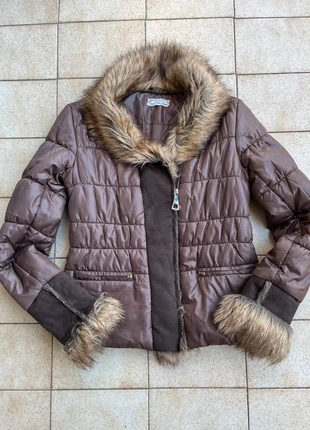 Jacket Pelliccia Vintage Y2K 90s 00s Woman, marca: Vintage Dressing, estado: Muito bom, tamanho: S / 36 / 8, €25.00, €26.95 inclui Proteção do Comprador