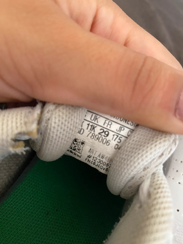 Aw488 adidas sale