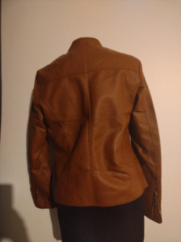 Jolie veste marron - Taille L 3