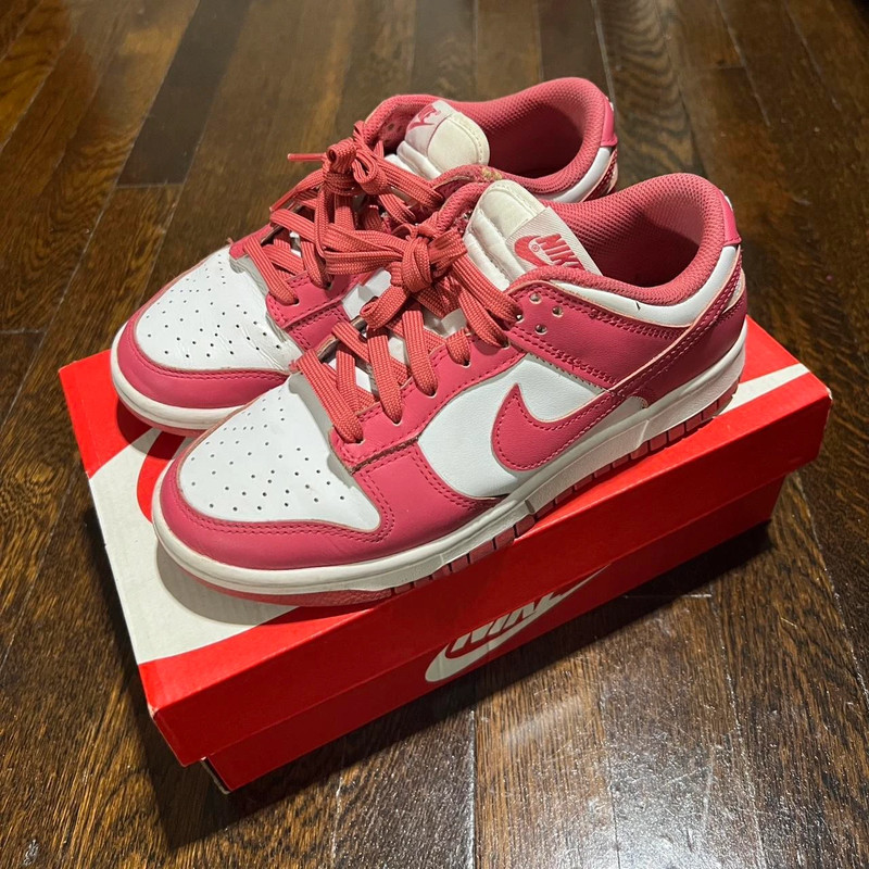 Nike Dunk Low Archeo Pink Sneakers 2