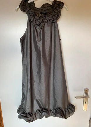 Robe grise Xanaka, marque: Xanaka, état: Très bon état, taille: S / 36 / 8, 5,00 €, 5,95 € Protection acheteurs incluse