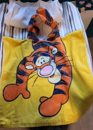 Cape de bain Tigrou Disney, marque: Disney, état: Bon état, taille: Prématuré, jusqu'à 44cm, 4,00 €, 4,90 € Protection acheteurs incluse
