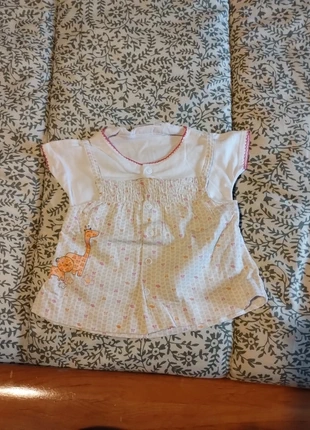 T shirt , marque: Influx, état: Bon état, taille: 6-9 mois / 68 cm, 1,00 €, 1,75 € Protection acheteurs incluse