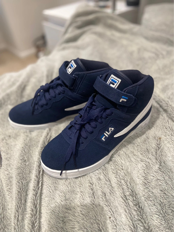 Fila sale trainers blue