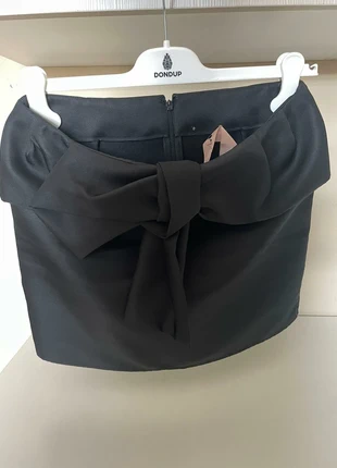 N.21 GONNA , marke: N°21, zustand: Neu, größe: S / 36 / 8, 50,00 €, 53,20 € inklusive Vinted-Käuferschutz