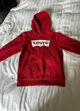Pull Levis rouge, marque: Levi's, état: Bon état, taille: XS, 20,00 €, 21,70 € Protection acheteurs incluse
