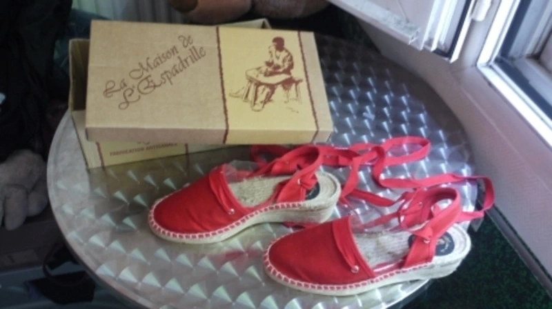 espadrilles rouges compensée