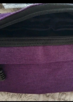 Banane violette neuve, staat: Nieuw zonder prijskaartje, € 12,00, € 13,30 inclusief Kopersbescherming