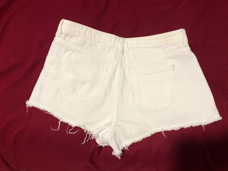 Pantaloncino bianco 3
