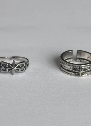 Lot de 2 bagues en Y2K en forme d’étoile, zustand: Neu, größe: Größenverstellbar, 15,00 €, 16,45 € inklusive Vinted-Käuferschutz