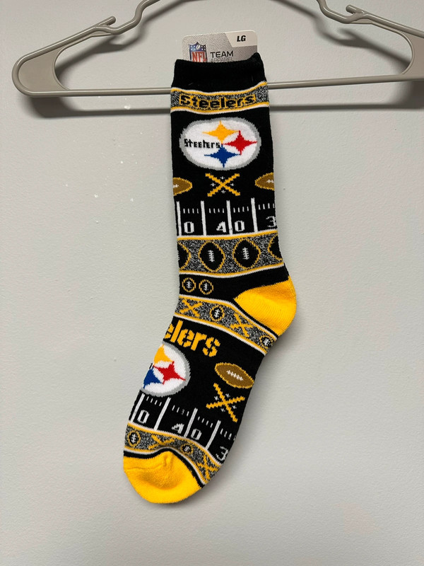 Brand New Steelers Thick Socks 1