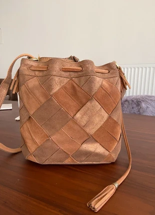 Sac seau bandoulière Mila Louise, brand: Mila Louise, condition: Very good, €135.00, €142.45 includes Buyer Protection