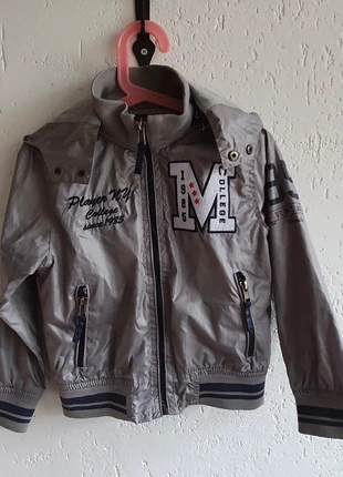 Gray nylon jacket for a boy, size 2 years, marque: Tom & Jo, état: Très bon état, taille: 24-36 mois / 92 cm, 3,00 €, 3,85 € Protection acheteurs incluse