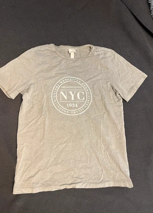 New York T-Shirt, marke: H&M, zustand: Neu, größe: S, 1,00 €, 1,75 € inklusive Vinted-Käuferschutz