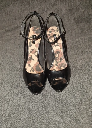 Next open toe heels with ankel strap, brand: Next, condition: Very good, size: 7, £8.00, £9.10 includes Buyer Protection