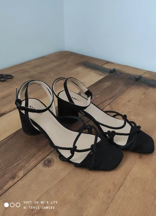 Sandales à talons été, marke: Kiabi, zustand: Neu, größe: 38, 15,00 €, 16,45 € inklusive Vinted-Käuferschutz