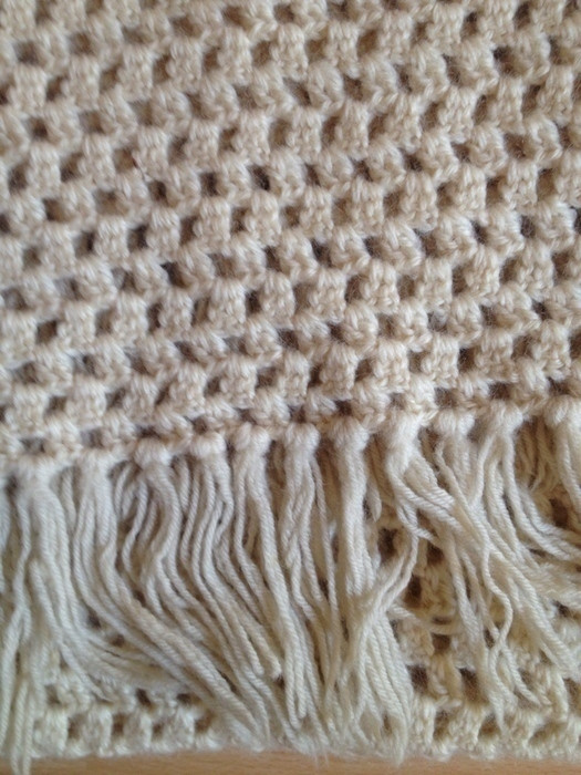 Belle écharpe fait main blanc écru 100% laine 2
