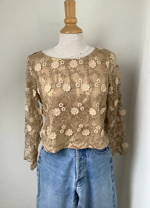 Top Vintage en satin brodé., merk: Vintage Dressing, staat: Heel goed, maat: M / 38 / 10, € 29,00, € 31,15 inclusief Kopersbescherming