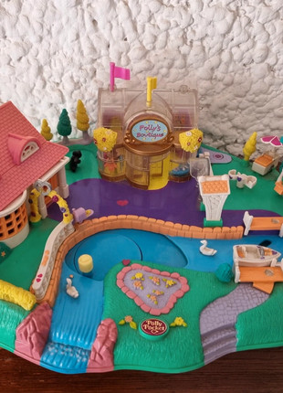 Polly pocket store polly's boutique