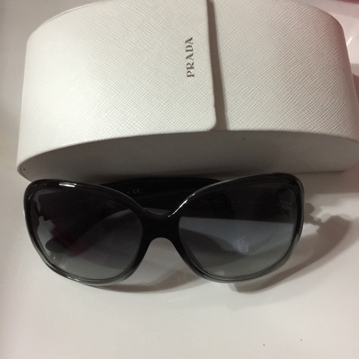 lunettes de soleil Prada 3