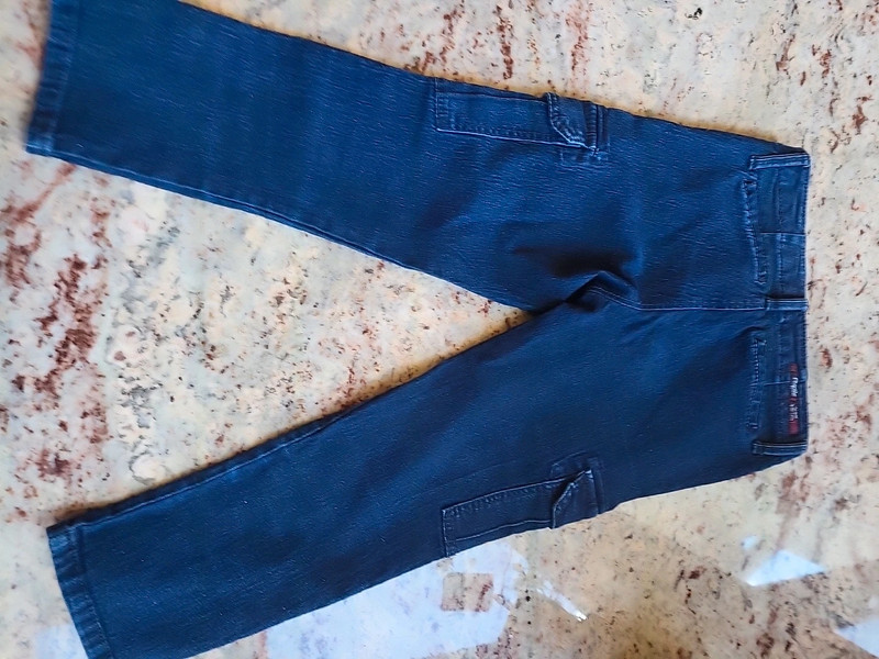 Fragile Jeans Junior's Size 5 Capri Side Zipper Slits Dark Wash Contrast Pockets 4