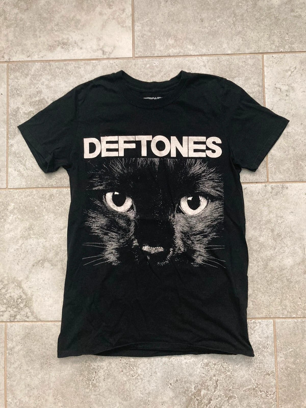 Deftones cat t shirt, Deftones cat t shirt