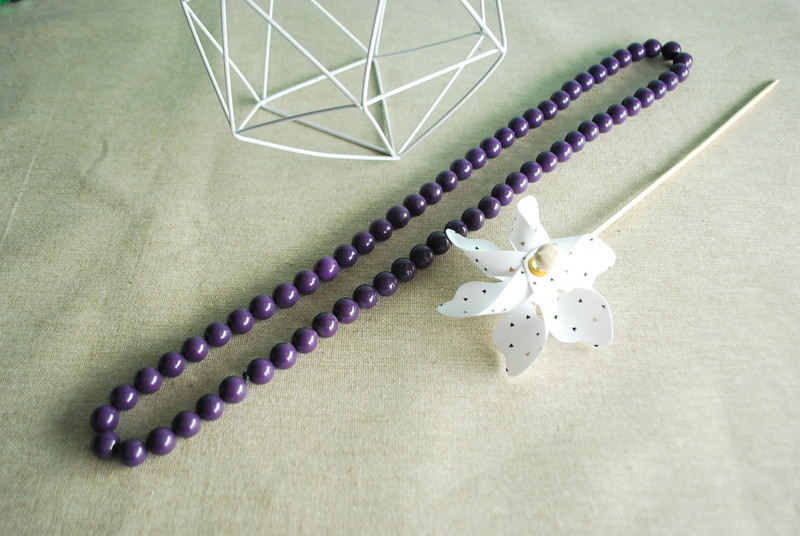 Long collier / sautoir de perles violettes style bohème 3