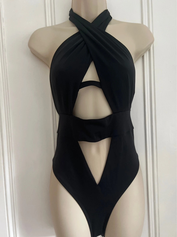 Anja swimsuit size 4