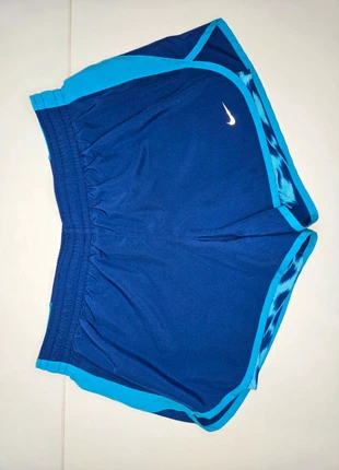 Running Nike Shorts - M, marca: Nike, estado: Muito bom, tamanho: M / 38 / 10, €25.00, €26.95 inclui Proteção do Comprador