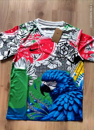 Maillot exclusif unique 🦜, marque: Concept, état: Neuf avec étiquette, taille: M, 24,00 €, 25,90 € Protection acheteurs incluse