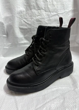 stivaletti pollini, merk: Pollini, staat: Heel goed, maat: 38, € 35,00, € 37,45 inclusief Kopersbescherming