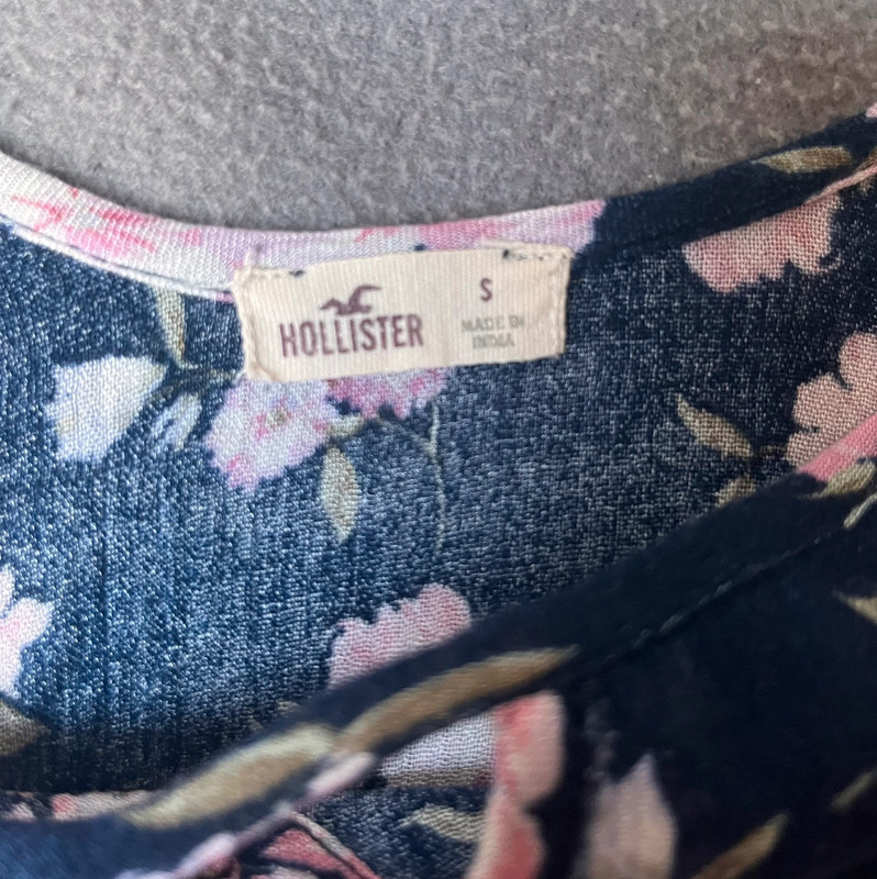 Blouse Hollister 4