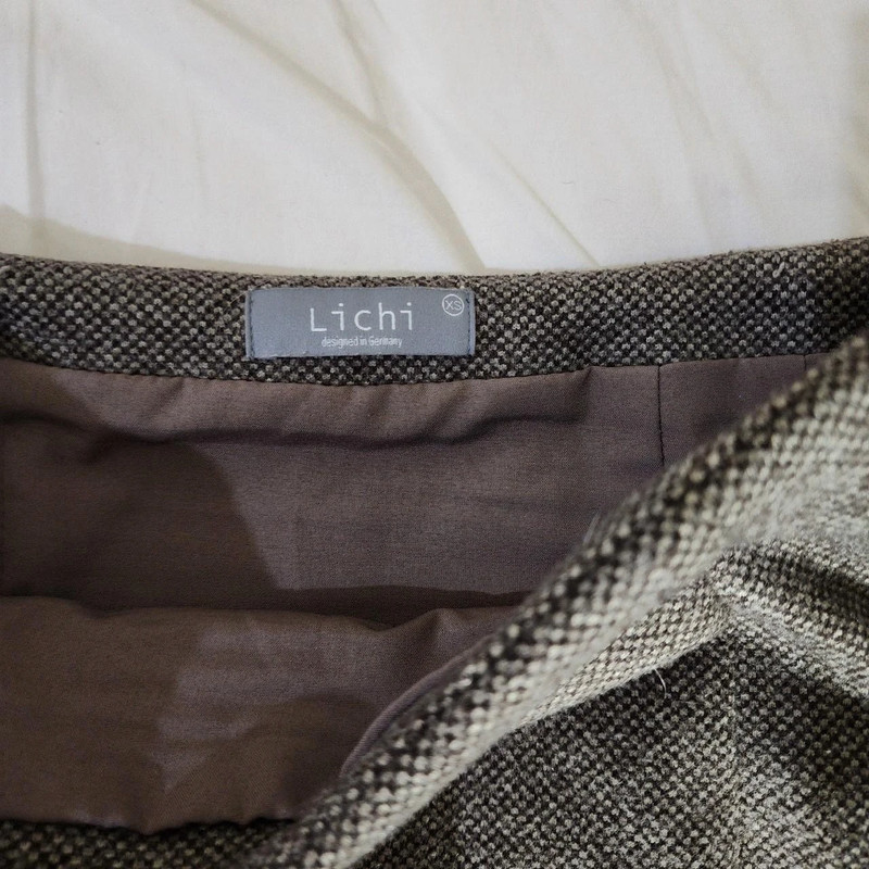 Lichi a-line wool mini skirt in brown 2