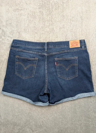 Short en jean Levi's Femme W33, marque: Levi's, état: Très bon état, taille: XL / 42 / 14, 14,90 €, 16,35 € Protection acheteurs (Pro) incluse