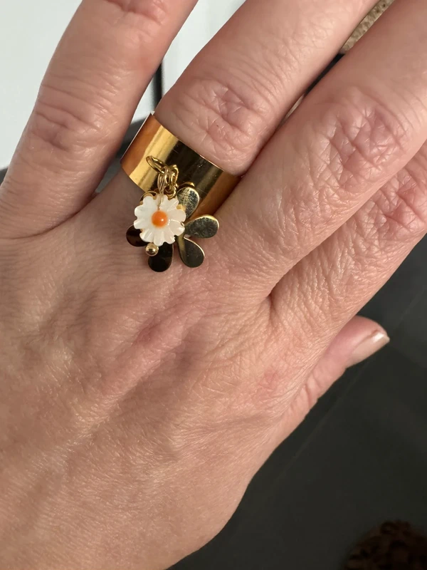 Jolie bague
