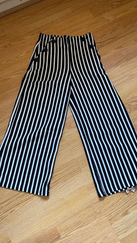 Primark clearance cropped trousers