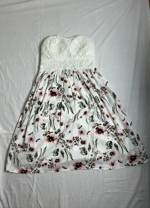 Kleid Trägerlos, marke: Sonstiges, zustand: Sehr gut, größe: XS / 34 / 6, 4,00 €, 4,40 € inklusive Vinted-Käuferschutz